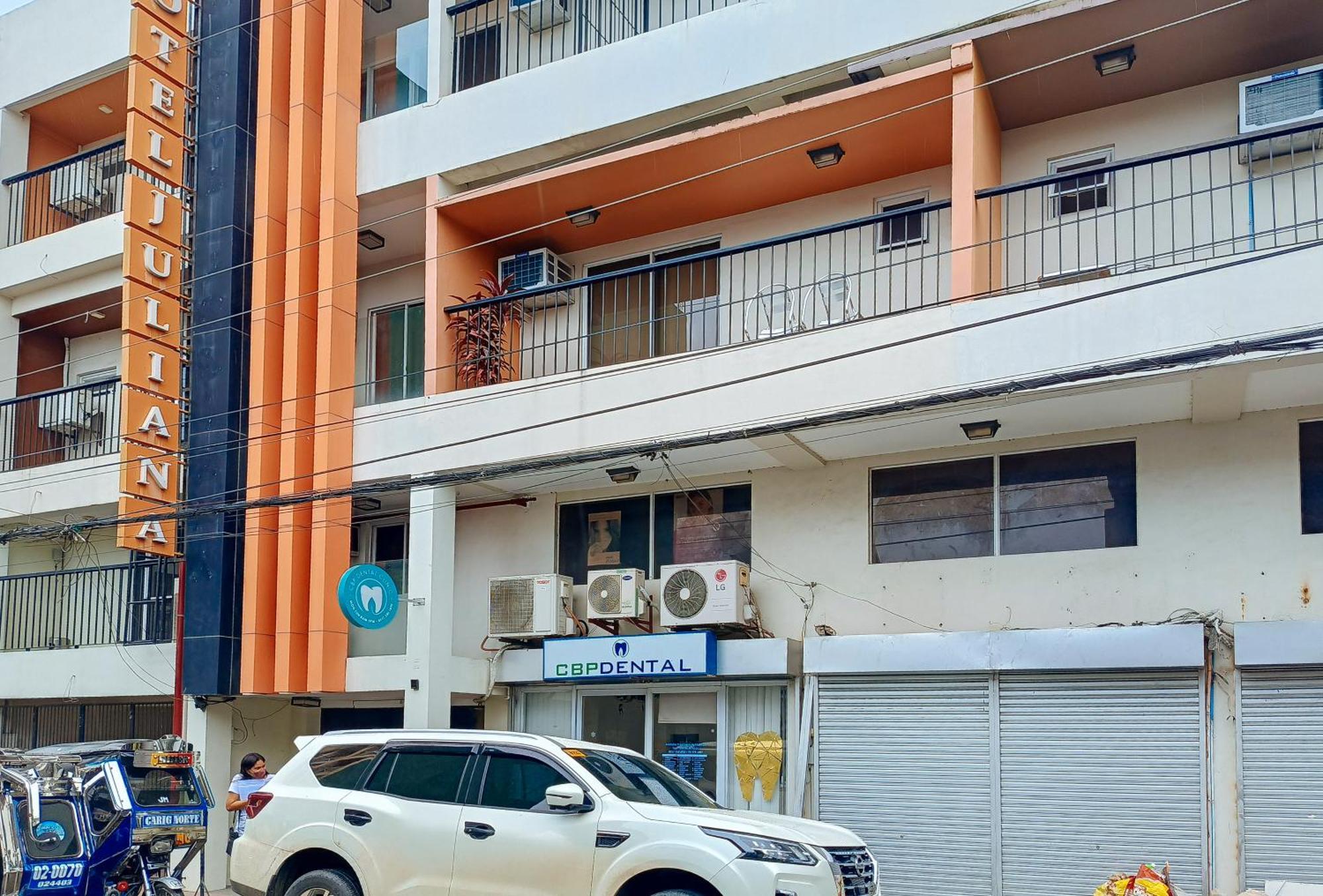 Hotel Juliana By Reddoorz Tuguegarao City Exteriör bild